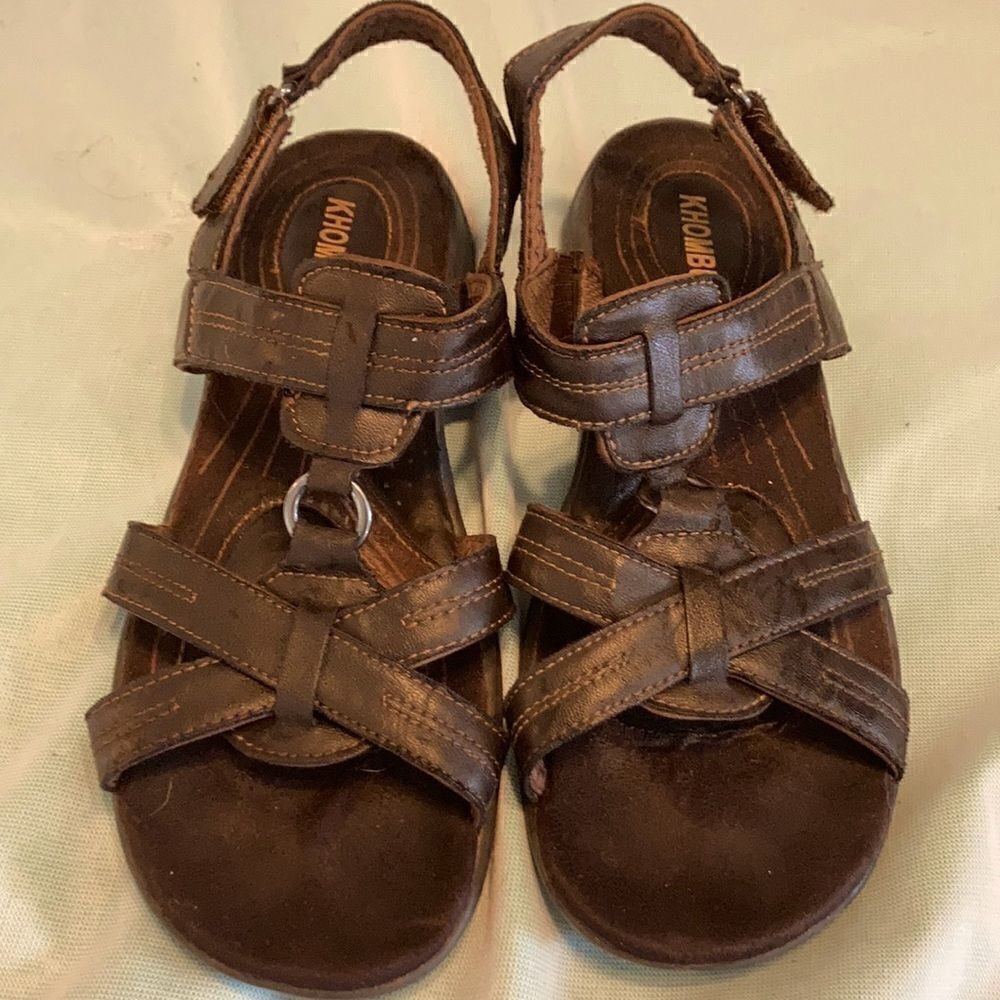 Khombu sandals  